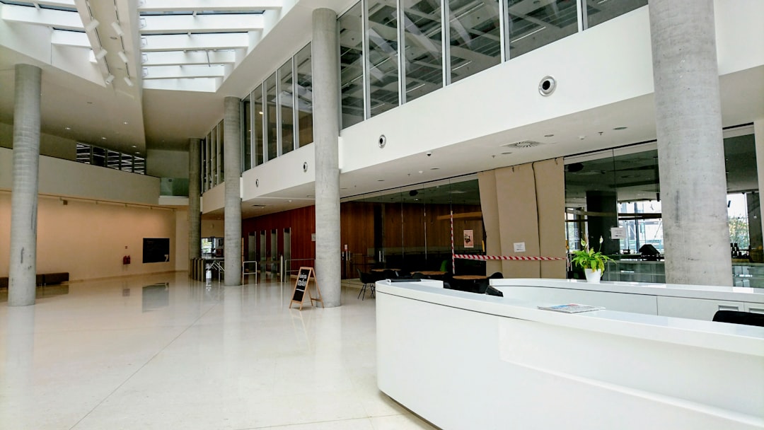 Photo Hospital building
